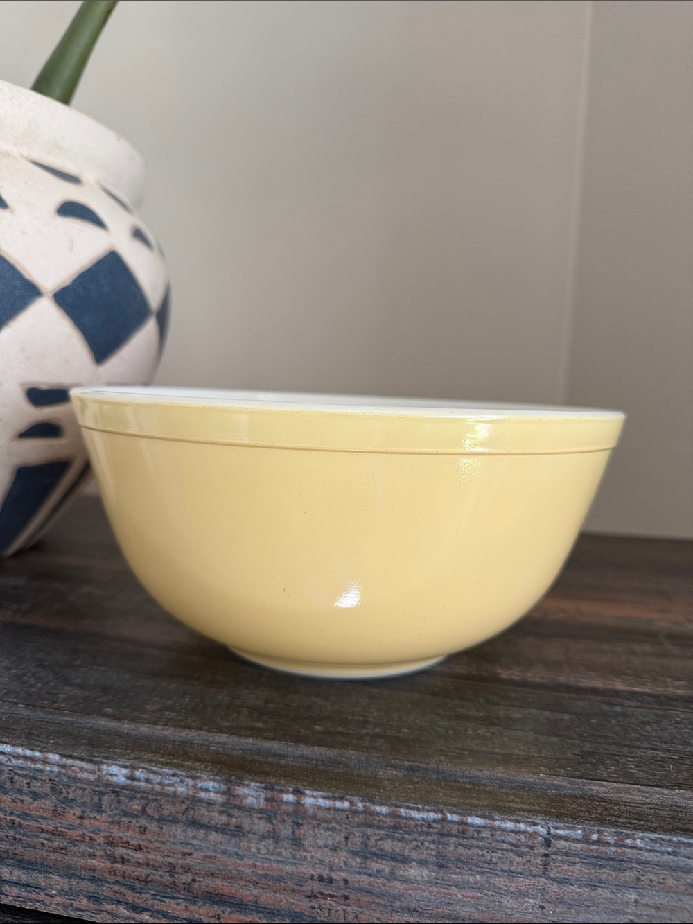 Pyrex Town & Country Yellow 403 Nesting Mixing Bowl 2.5 Quart Rare Hard To Find